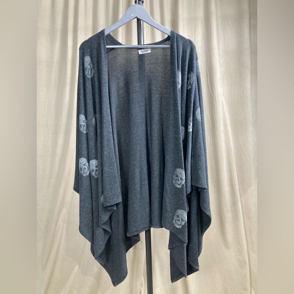 Lauren Moshi Gray Skull Poncho